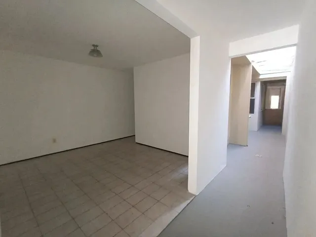 Imagem 16: Imóvel para Aluguel de 115 Metros Quadrados, com 3 Quartos, em Centro