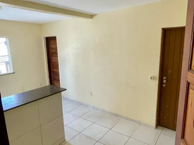 Imagem: Aluga-Se Kitnet com 2 Quartos (1 Suíte)