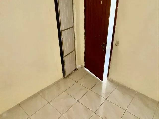 Imagem 3: Aluga-Se Kitnet com 2 Quartos (1 Suíte) - Ótima Localização