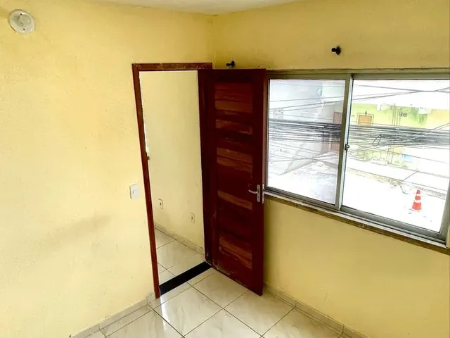 Imagem 4: Aluga-Se Kitnet com 2 Quartos (1 Suíte) - Ótima Localização