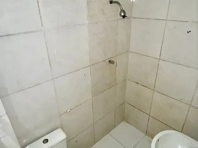 Imagem 5: Aluga-Se Kitnet com 2 Quartos (1 Suíte) - Ótima Localização