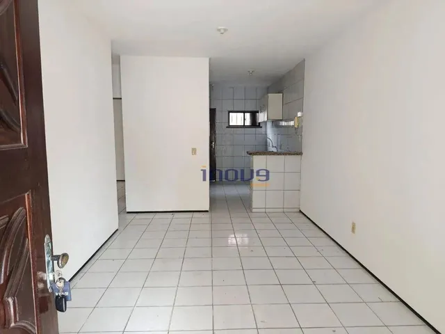 Imagem 8: Casa com 3 Dormitórios para Alugar por R$ 1.600,00/Mês - Maraponga - Fortaleza/Ce