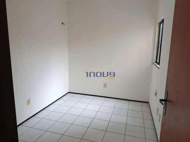 Imagem 11: Casa com 3 Dormitórios para Alugar por R$ 1.600,00/Mês - Maraponga - Fortaleza/Ce