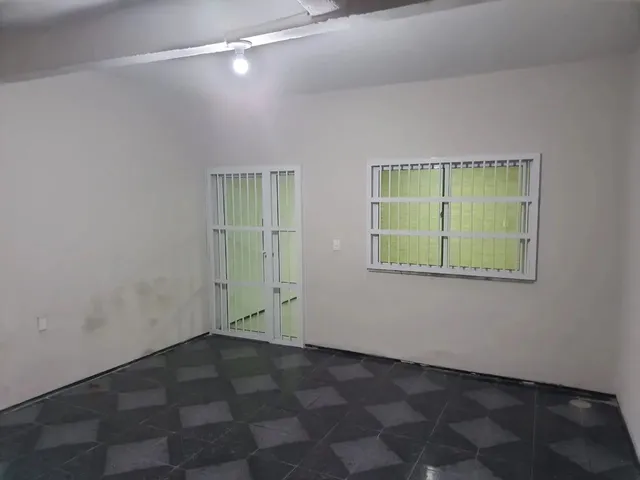 Imagem: Casa Muito Boa e Bem Localizada
