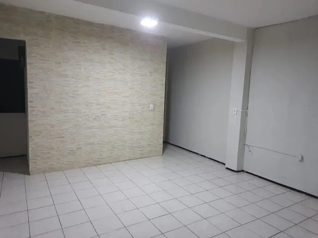Imagem 10: Casa Muito Boa e Bem Localizada