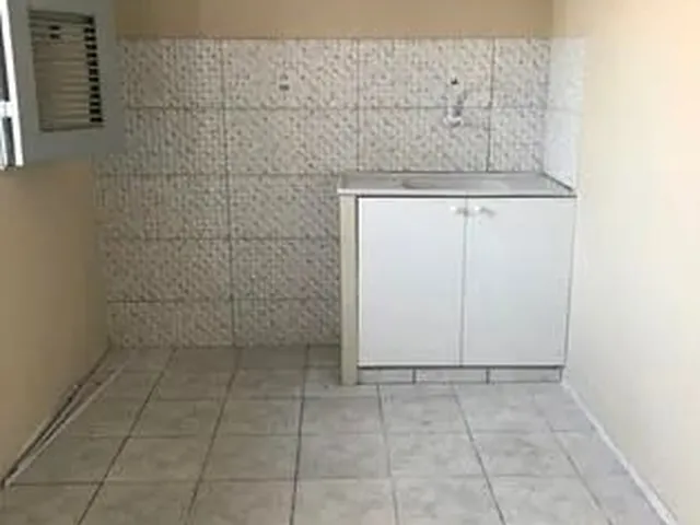 Imagem 7: Excelente Kitnet para Aluguel, Ótima Localização em Serrinha - Fortaleza - Ce