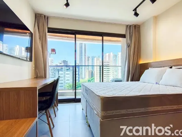 Imagem: O apartamento possui 1 Dormitório, 1 Banheiro, 1 Vaga na
