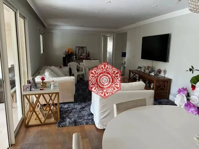 Imagem: Apartamento com 3 Dormitórios, 162 M²