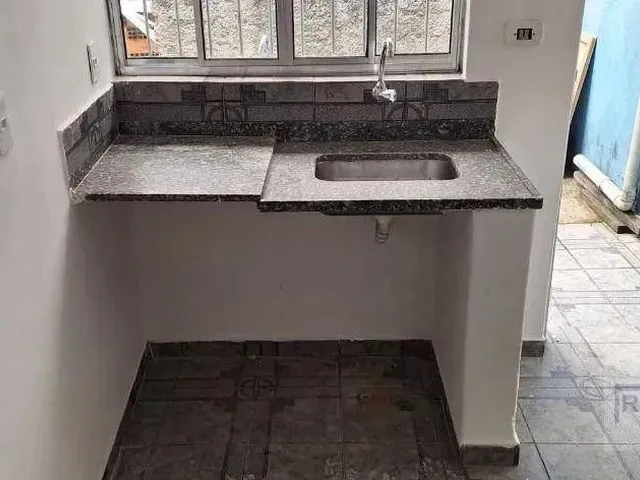 Imagem: Casa com 1 Dormitório para Alugar - Cidade