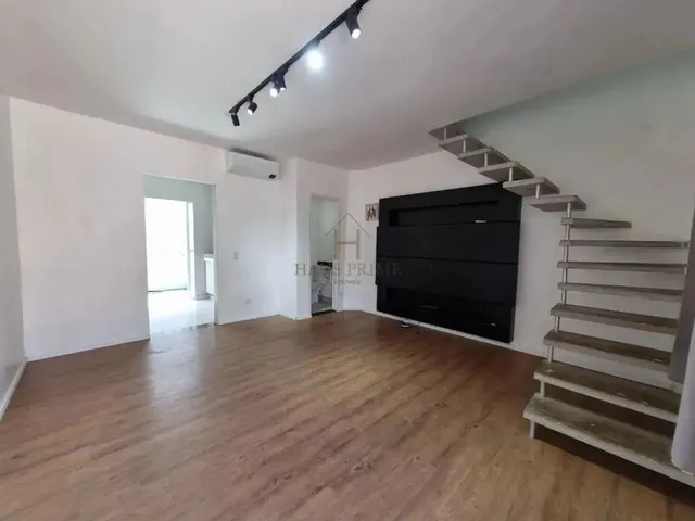 Imagem: A casa em condomínio possui 2 Dormitórios, 1 Banheiro, 2