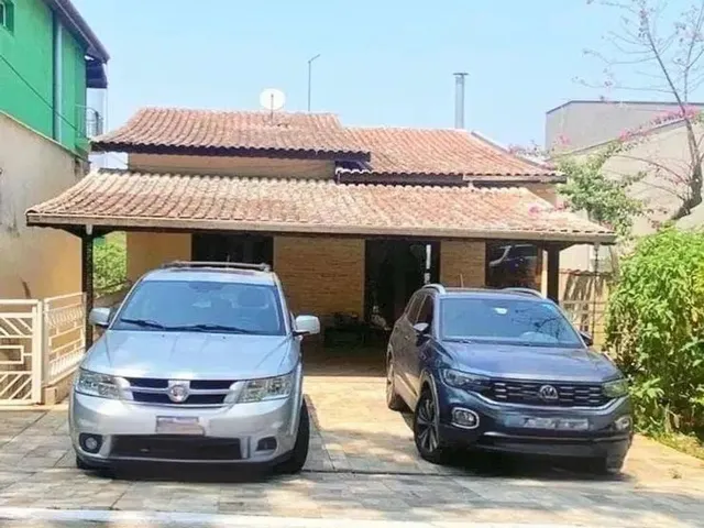 Imagem: Casa com 3 Dormitórios para Alugar, 377