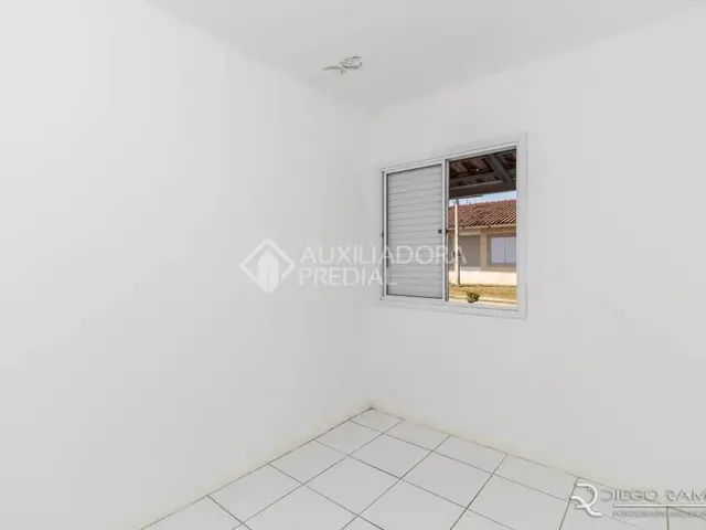 Imagem 8: Casa com 02 Dormitórios, Sendo 01 Suíte, Living 02 Ambientes