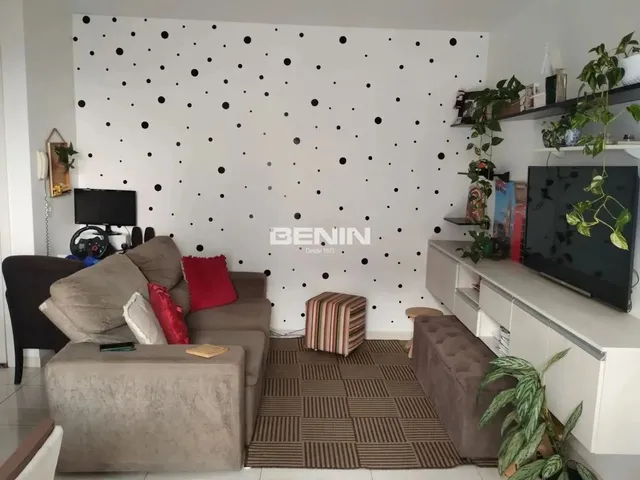 Imagem 2: Apartamento Semi- Mobiliado, Dois Dormitórios, Vaga Coberta no Condomínio Village