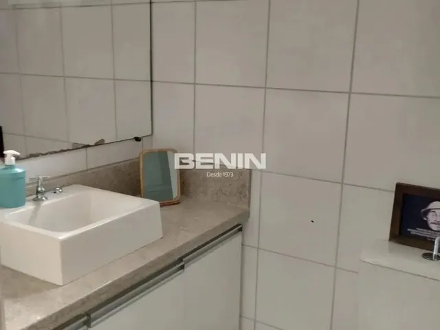 Imagem 6: Apartamento Semi- Mobiliado, Dois Dormitórios, Vaga Coberta no Condomínio Village