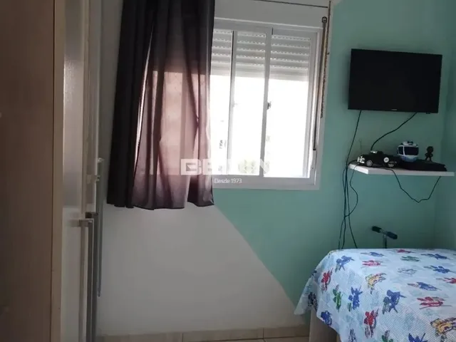 Imagem 15: Apartamento Semi- Mobiliado, Dois Dormitórios, Vaga Coberta no Condomínio Village