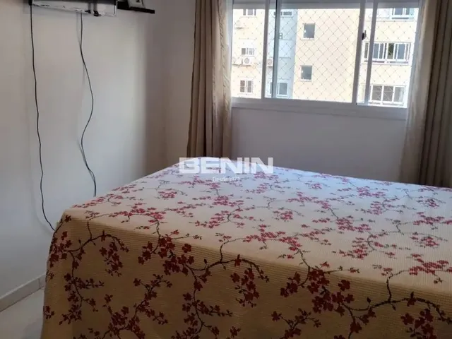 Imagem 4: Apartamento Semi- Mobiliado, Dois Dormitórios, Vaga Coberta no Condomínio Village