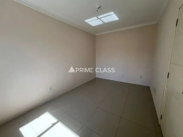 Imagem 10: Sobrado com 2 Dormitórios Sendo 1 Suíte - Bairro Mont Serrat, Canoas/ Rs