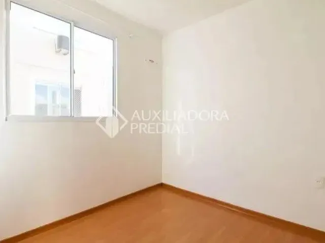 Imagem 14: Aluga Apartamento de 46M², 02 Quartos Confortáveis. Condominio Conta com Elevador