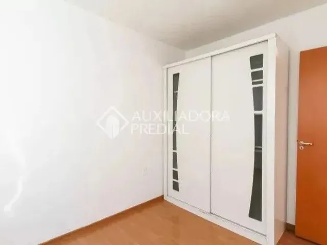 Imagem 13: Aluga Apartamento de 46M², 02 Quartos Confortáveis. Condominio Conta com Elevador