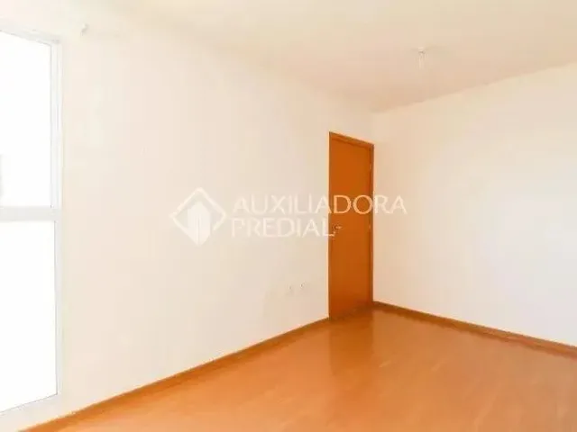 Imagem 2: Aluga Apartamento de 46M², 02 Quartos Confortáveis. Condominio Conta com Elevador