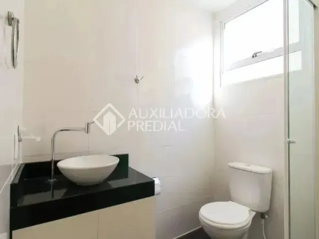 Imagem 6: Aluga Apartamento de 46M², 02 Quartos Confortáveis. Condominio Conta com Elevador