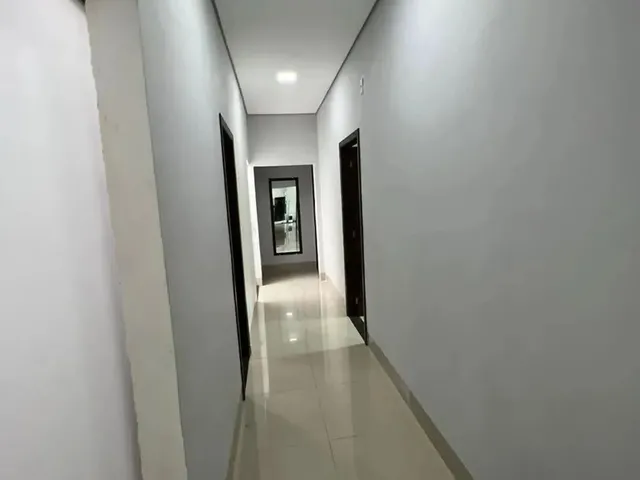 Imagem 3: Casa Térrea de 4 Quartos com 400M² (Condomínio Fechado