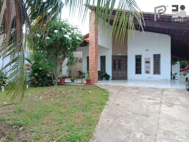 Imagem: Casa À Venda - 3 Suítes, 1000 M² por