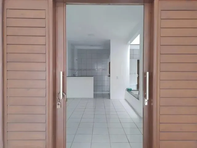 Imagem 5: Cohatrac 5 Casa com 3 dormitórios