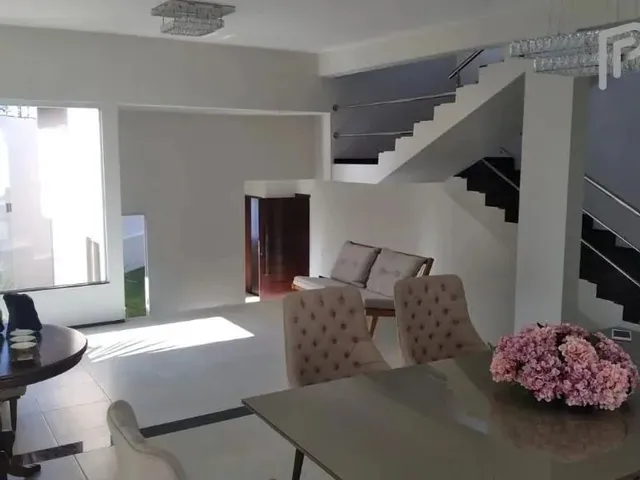 Imagem 11: Casa Duplex com 4 Dormitórios (3 Suítes - com Varanda e Closet) À Venda por R$ 1