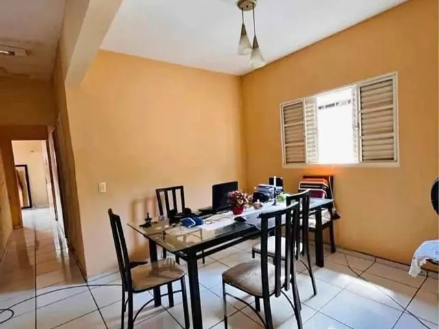 Imagem 4: 07- Casa no Anjo da Guarda