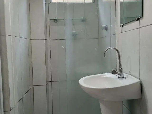 Imagem 14: Kitnet Tipo Estúdio a Poucos Metros da Beira-Mar - Agronômica - Excelente Localização