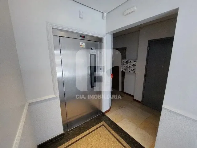Imagem 7: Apartamento de 3 Quartos Semi Mobiliado no Centro