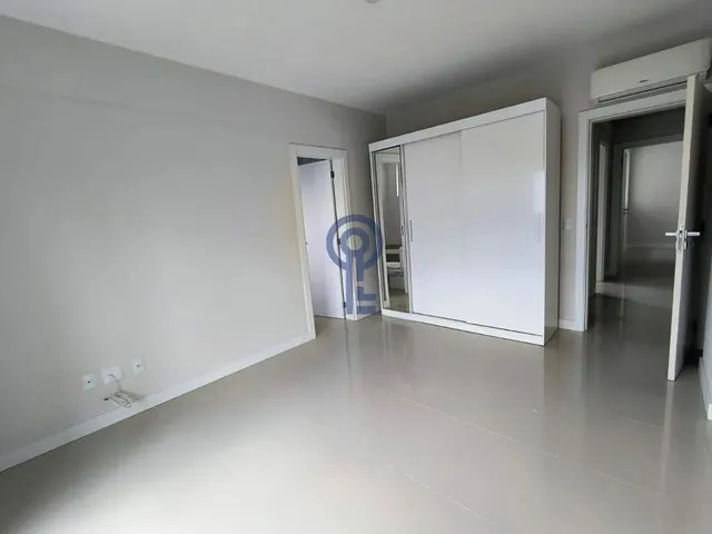 Imagem 11: Apartamento com 04 Quartos Disponível na Agronomica
