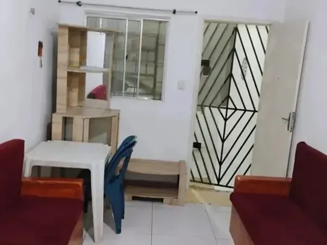 Imagem 3: Casa no Monte Sinai, no Manoa com 3 Quartos!!