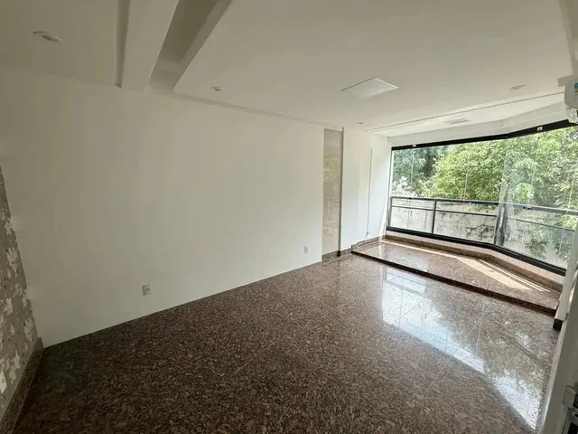 Imagem 3: Aceito Carro, Parcelo, Ed Marvic. Vieiralves, 279M2, 4 Suítes, Armários e Ar