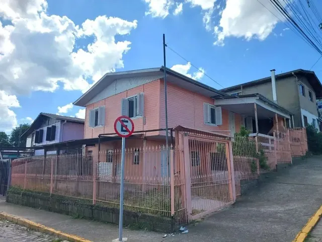 Imagem: Caxias do Sul - Casa Padrão - Fátima