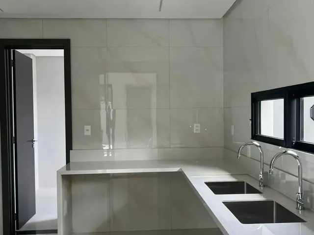Imagem 5: Alphaville 4 - Linda Residência - 03 Suítes - 2.600.000,00