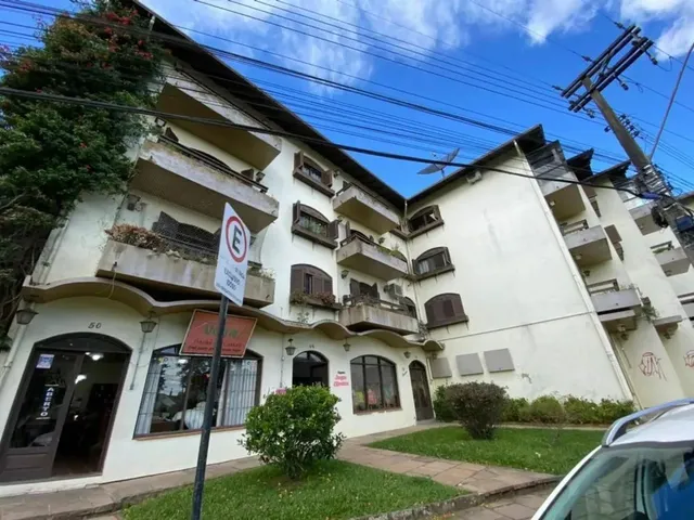 Imagem: Casa de Condomínio em Rua Fernando Ferrari