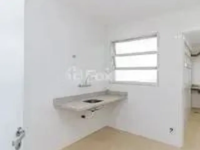 Imagem 2: Impecável Apartamento com 85M², 2 Quartos, Vaga em santa Cecília - Porto Alegre - Rs