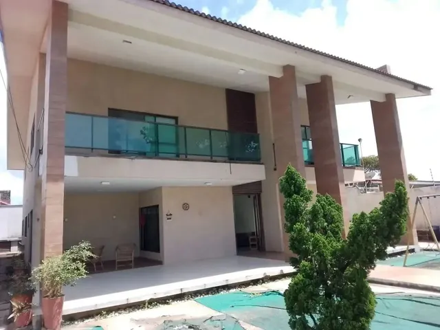 Imagem: Casa para Vender e Alugar em Rua Pública