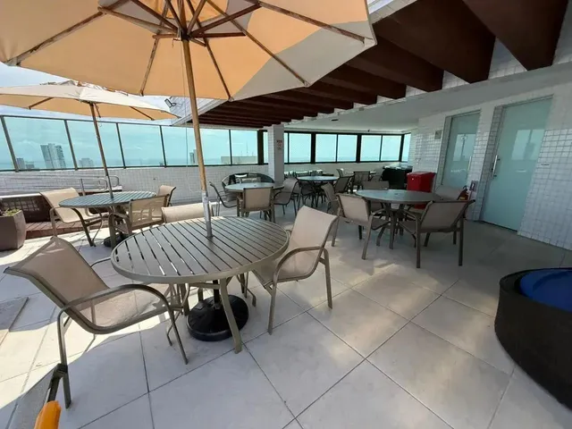 Imagem 11: Apartamento para Aluguel em Boa Viagem Beach Class santa Maria 01 Quarto com Varanda Todo