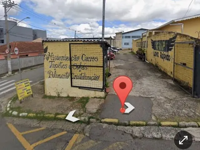Imagem: Estacionamento e Lava Rápido