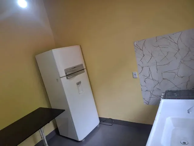Imagem 3: Kitinet Kitnet Quarto com 1 dormitório