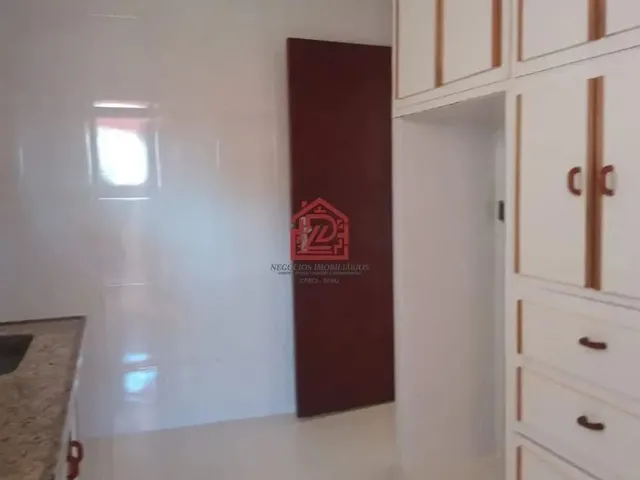 Imagem 8: Casa À Venda no Centro de Macaé: 4 Quartos, 256M², R$830Mil