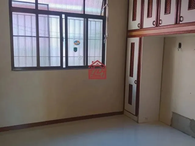 Imagem 9: Casa À Venda no Centro de Macaé: 4 Quartos, 256M², R$830Mil