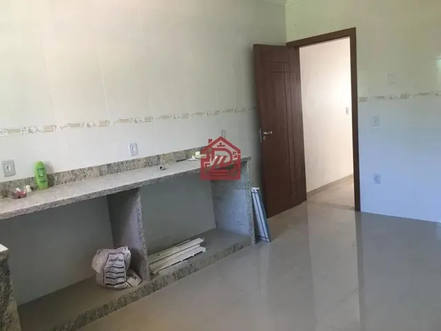 Imagem 4: Casa À Venda na Jardim Guanabara, Macaé: 3 Suítes, 189M²