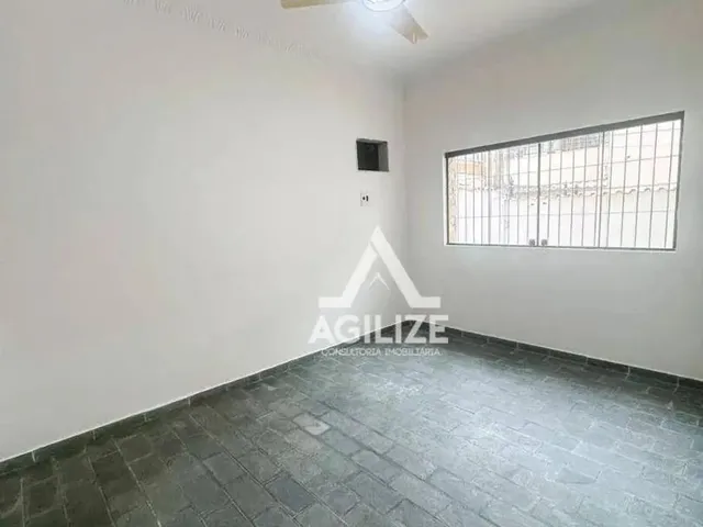 Imagem 6: Casa com 2 Dormitórios À Venda, 105 M² por R$ 380.000,00 - Centro - Macaé/Rj