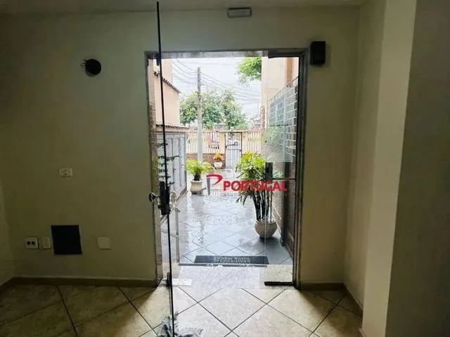 Imagem 2: Apartamento com 2 Dormitórios À Venda, 70 M² por R$ 250.000,00 - Centro - Macaé/Rj