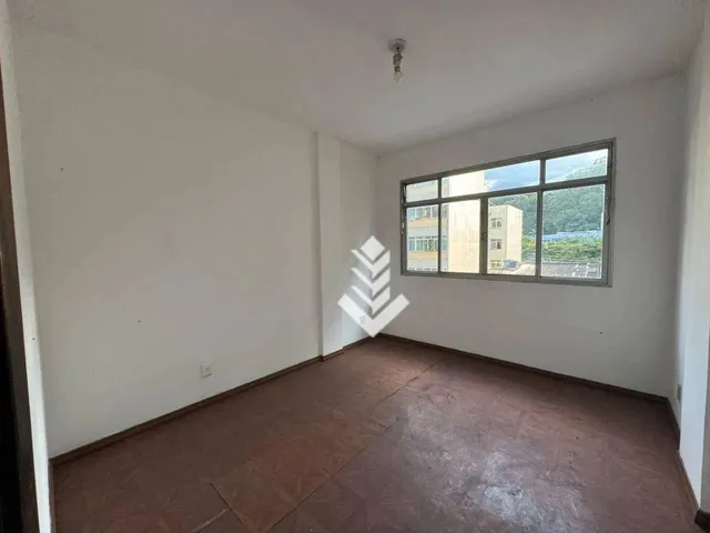 Imagem 9: Apartamento com 3 Dormitórios À Venda por R$ 650.000,00 - Centro - Nova Friburgo/Rj