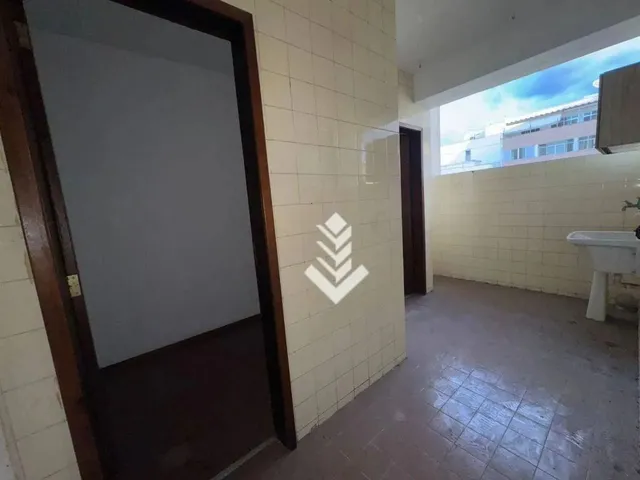 Imagem 14: Apartamento com 3 Dormitórios À Venda por R$ 650.000,00 - Centro - Nova Friburgo/Rj